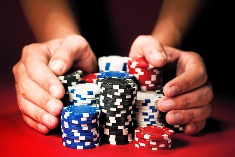 Khám phá top game đánh bài không cần mạng giải trí mọi lúc mọi nơi